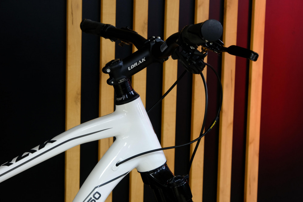 LORAK Sel 9450 SE Белый рама 19 (на рост 171-182)